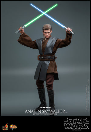 Hot Toys Anakin Skywalker Sixth Scale Figure