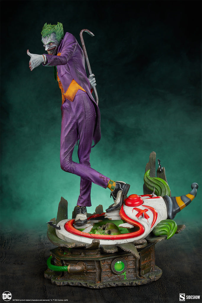 Sideshow Collectibles The Joker Premium Format | Comic Fortress